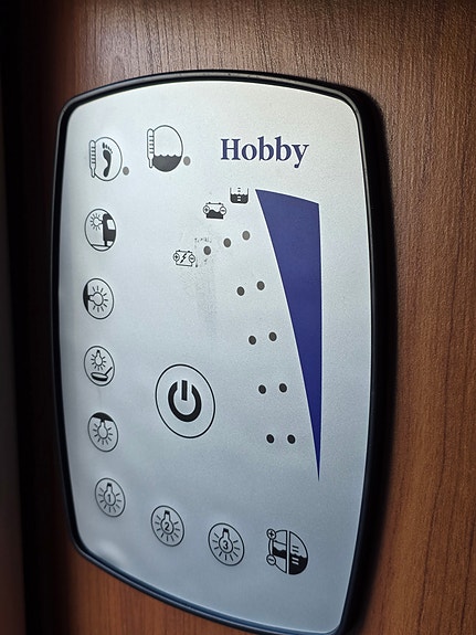 Hobby 610 UL Prestige | Enkeltsenger | ALDE | Gulvvarme | Batteripk | Fukttest 18 of 30