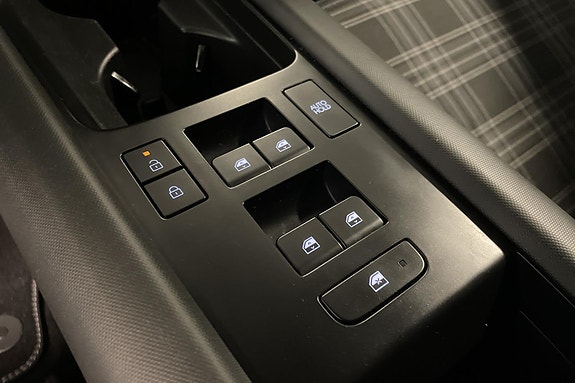 Hyundai Ioniq 6 14 of 29