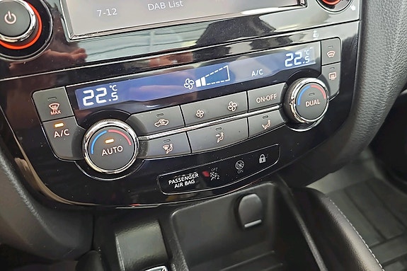 Nissan Qashqai 15 of 25