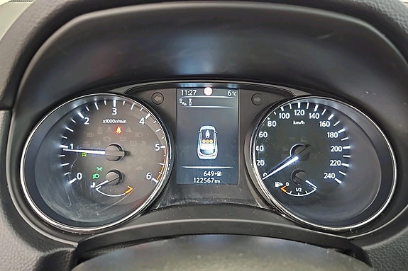 Nissan Qashqai 10 of 25