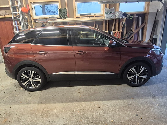 Peugeot 3008 8 of 11