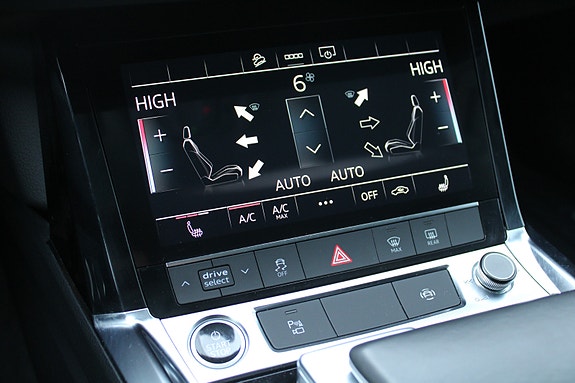 Audi e-tron 24 of 30