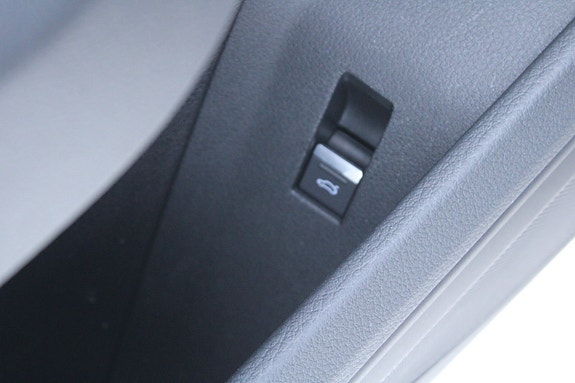 Audi e-tron 16 of 30