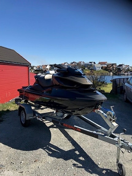 Seadoo GTX 155 S Black and Gold 2 of 9