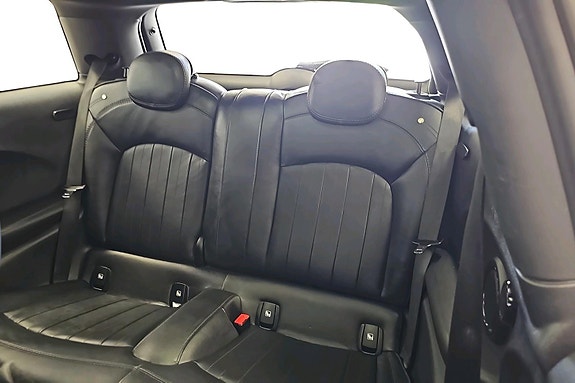 MINI Cooper SE 7 of 25
