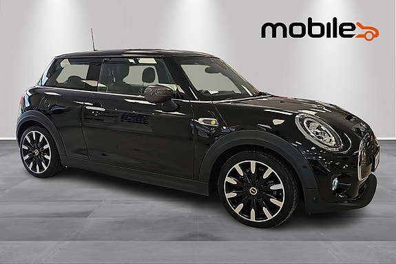 MINI Cooper SE 2 of 25