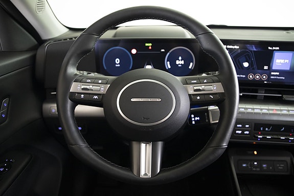 Hyundai Kona 12 of 30