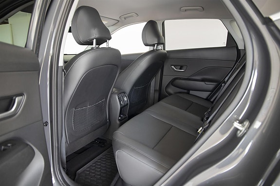 Hyundai Kona 21 of 30