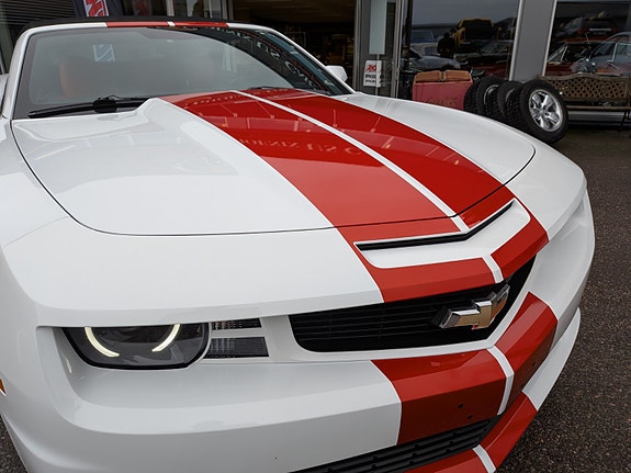 Chevrolet Camaro 29 of 30