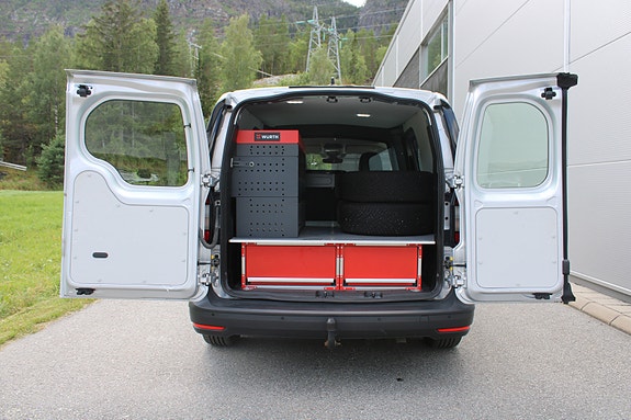 Volkswagen Caddy Maxi 15 of 30