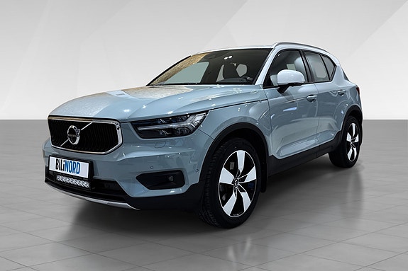Volvo XC40 3 of 18