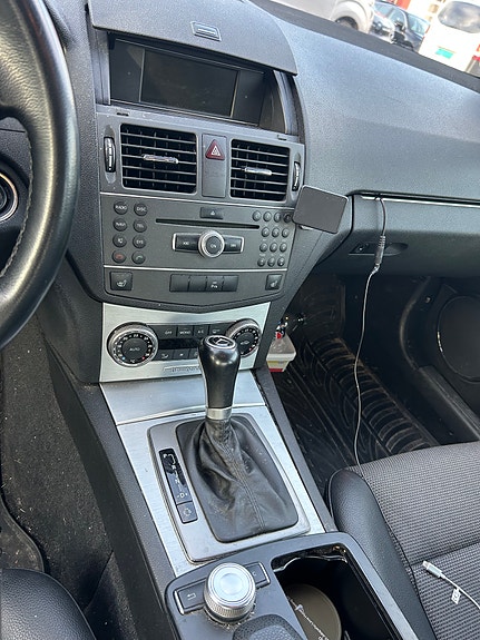 Mercedes-Benz C200 d 11 of 18