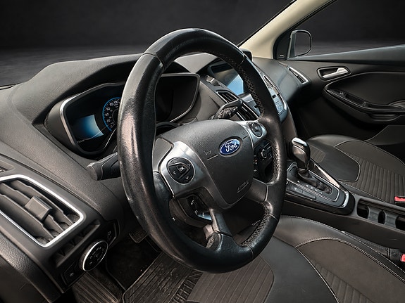 Ford Focus 20 of 27