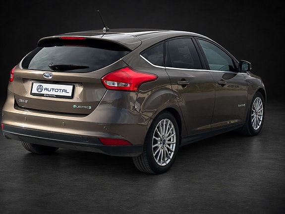 Ford Focus 8 of 27