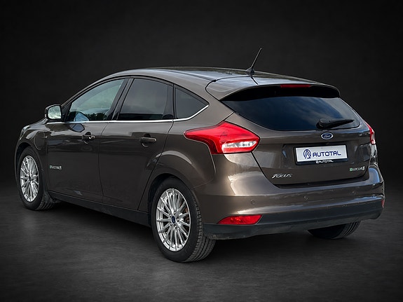 Ford Focus 5 of 27
