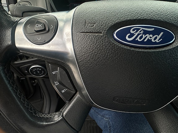 Ford Focus 21 of 27