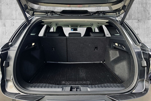 Ford Explorer 10 of 25