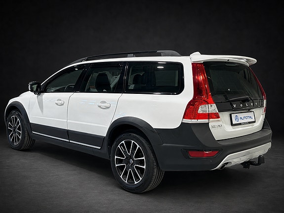 Volvo XC70 6 of 28