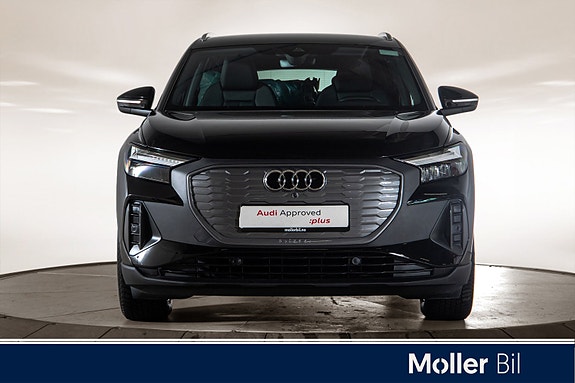 Audi Q4 e-tron 3 of 29