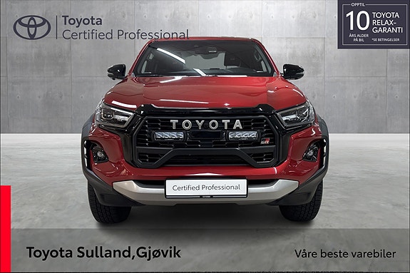 Toyota HiLux 8 of 21