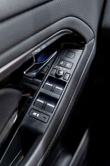 Land Rover Range Rover Evoque 19 of 30