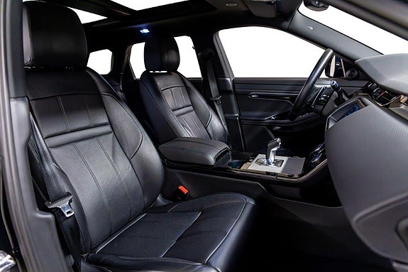 Land Rover Range Rover Evoque 23 of 30