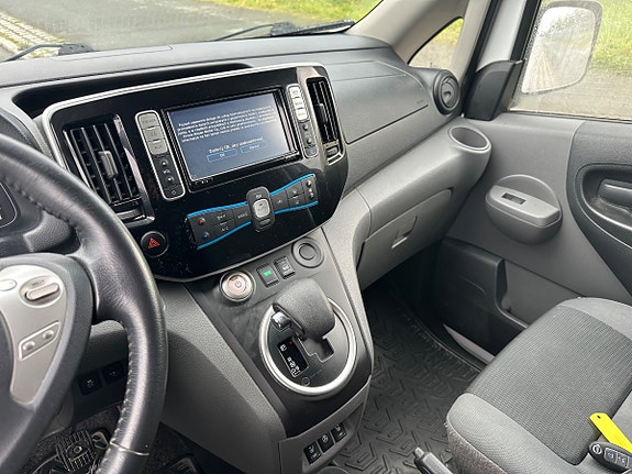 Nissan e-NV200 9 of 21