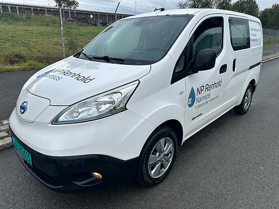 Nissan e-NV200 3 of 21