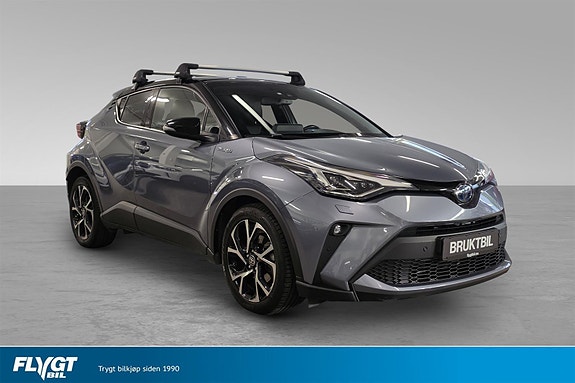 Toyota C-HR 2 of 28