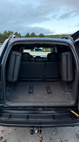 Toyota Land Cruiser 12 of 16