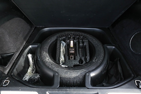 Jeep Grand Cherokee 30 of 30