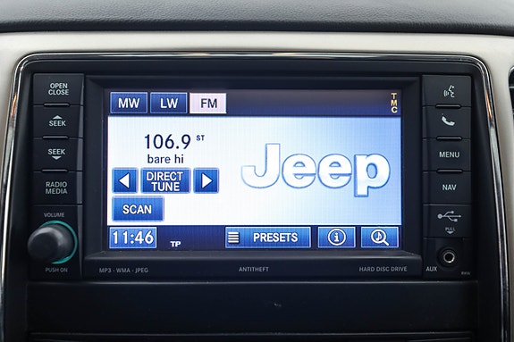 Jeep Grand Cherokee 24 of 30