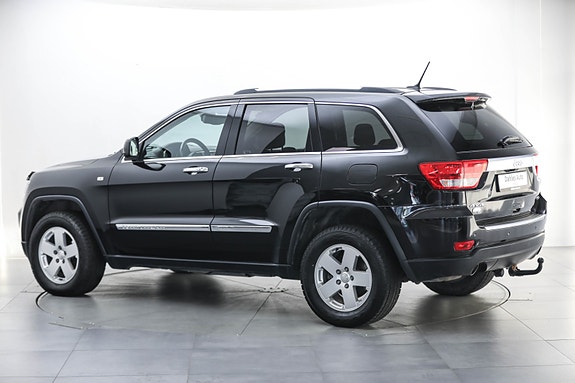 Jeep Grand Cherokee 8 of 30