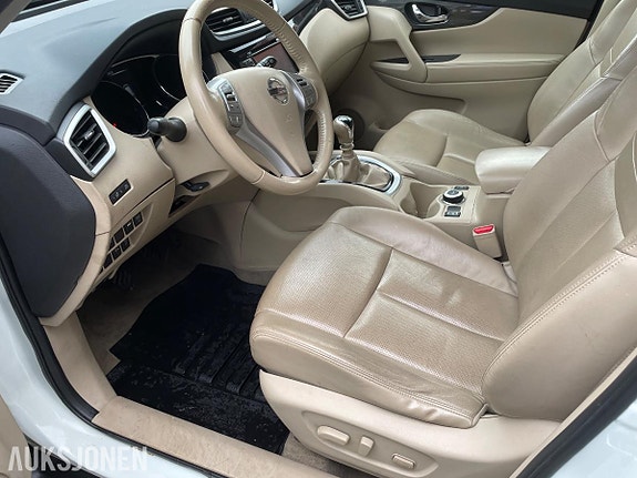 Nissan X-Trail 8 of 30