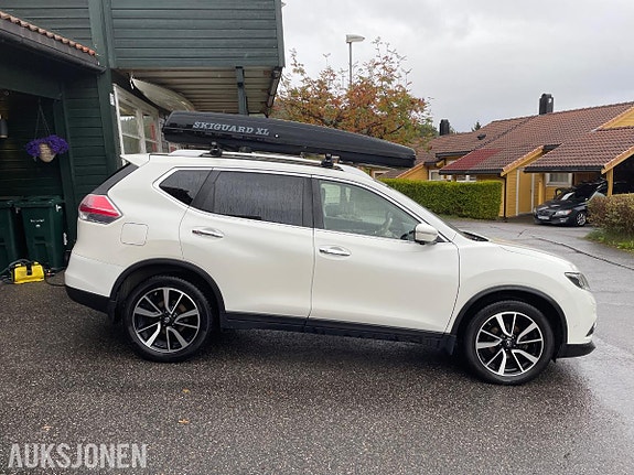 Nissan X-Trail 2 of 30