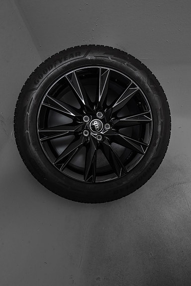 Audi Q4 e-tron 9 of 26