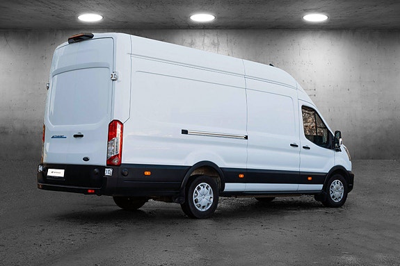 Ford E-Transit 350 L4 Van 5 of 22