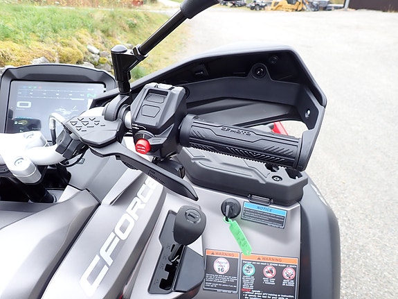 CFMOTO Cforce 1000 Pro ABS 8 of 14