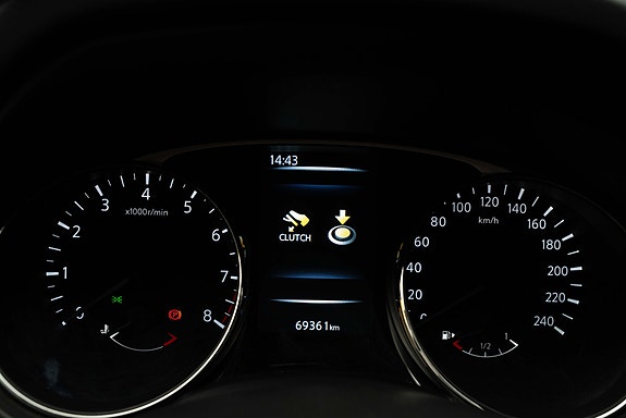 Nissan X-Trail 10 of 27