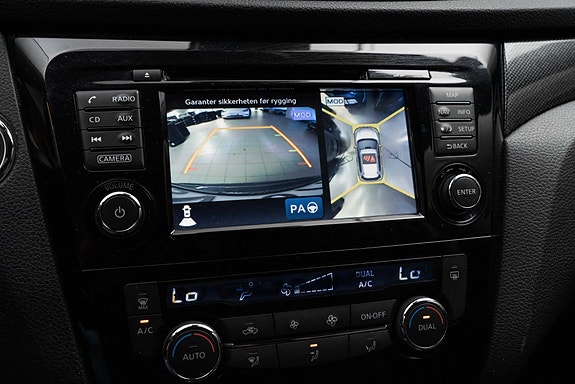 Nissan X-Trail 16 of 27