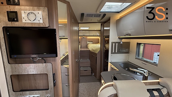 Bürstner Lyseo BT 728 Nordic Edition | Garanti | To enkle senger | Ombyggingsett for senger og sittegruppe | Aircondition, Automat | Lav KM | Skinn Interriør | Nye vinterdekk | Svært godt vedlikeholdt 22 of 30