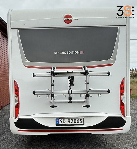 Bürstner Lyseo BT 728 Nordic Edition | Garanti | To enkle senger | Ombyggingsett for senger og sittegruppe | Aircondition, Automat | Lav KM | Skinn Interriør | Nye vinterdekk | Svært godt vedlikeholdt 3 of 30