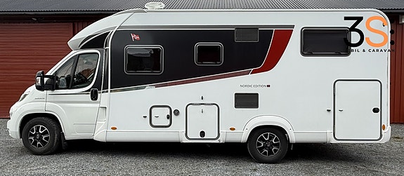 Bürstner Lyseo BT 728 Nordic Edition | Garanti | To enkle senger | Ombyggingsett for senger og sittegruppe | Aircondition, Automat | Lav KM | Skinn Interriør | Nye vinterdekk | Svært godt vedlikeholdt 4 of 30