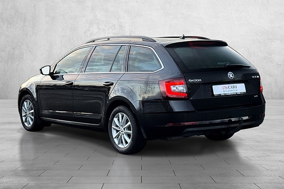 Skoda Octavia 8 of 30