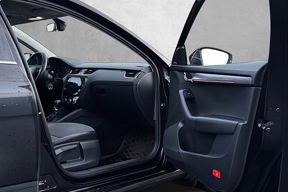 Skoda Octavia 15 of 30