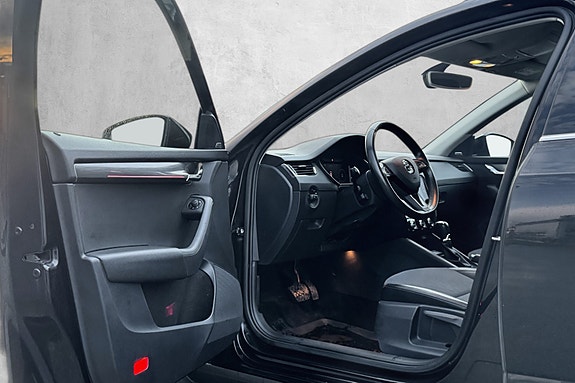 Skoda Octavia 10 of 30