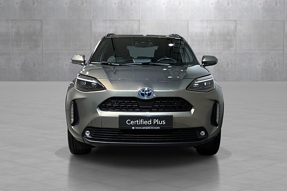 Toyota Yaris Cross 2 of 23