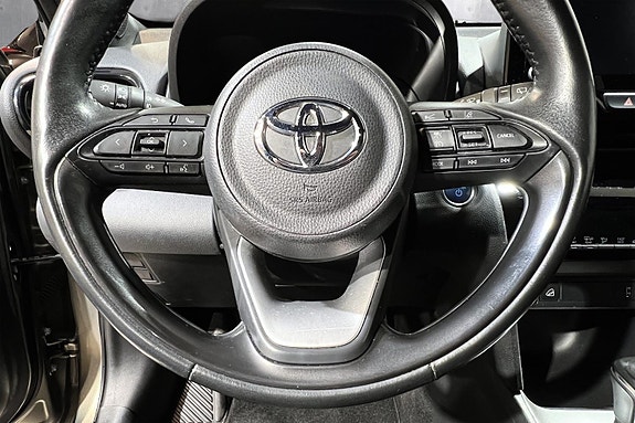 Toyota Yaris Cross 10 of 23