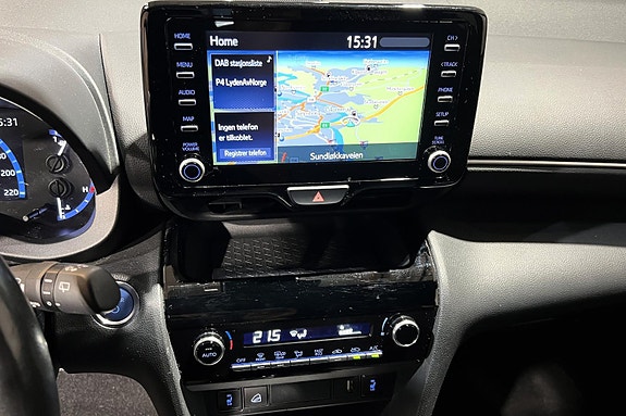 Toyota Yaris Cross 12 of 23