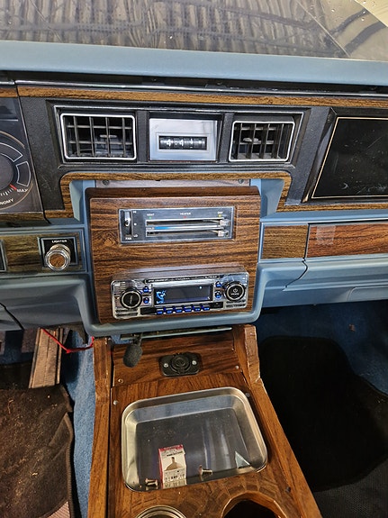 Chevrolet Caprice 3 of 23